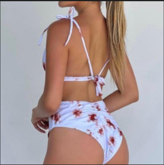 Cherry Splash #22 – Enterizo con Estallido de Color