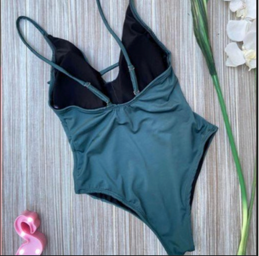 Luz Esmeralda #43 – Elegancia Natural